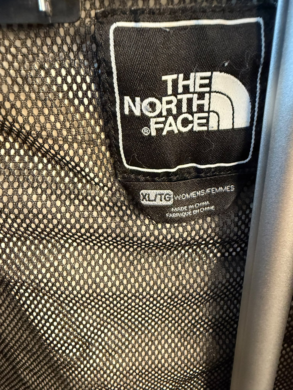 The North Face Women's XL windbreaker jacket
