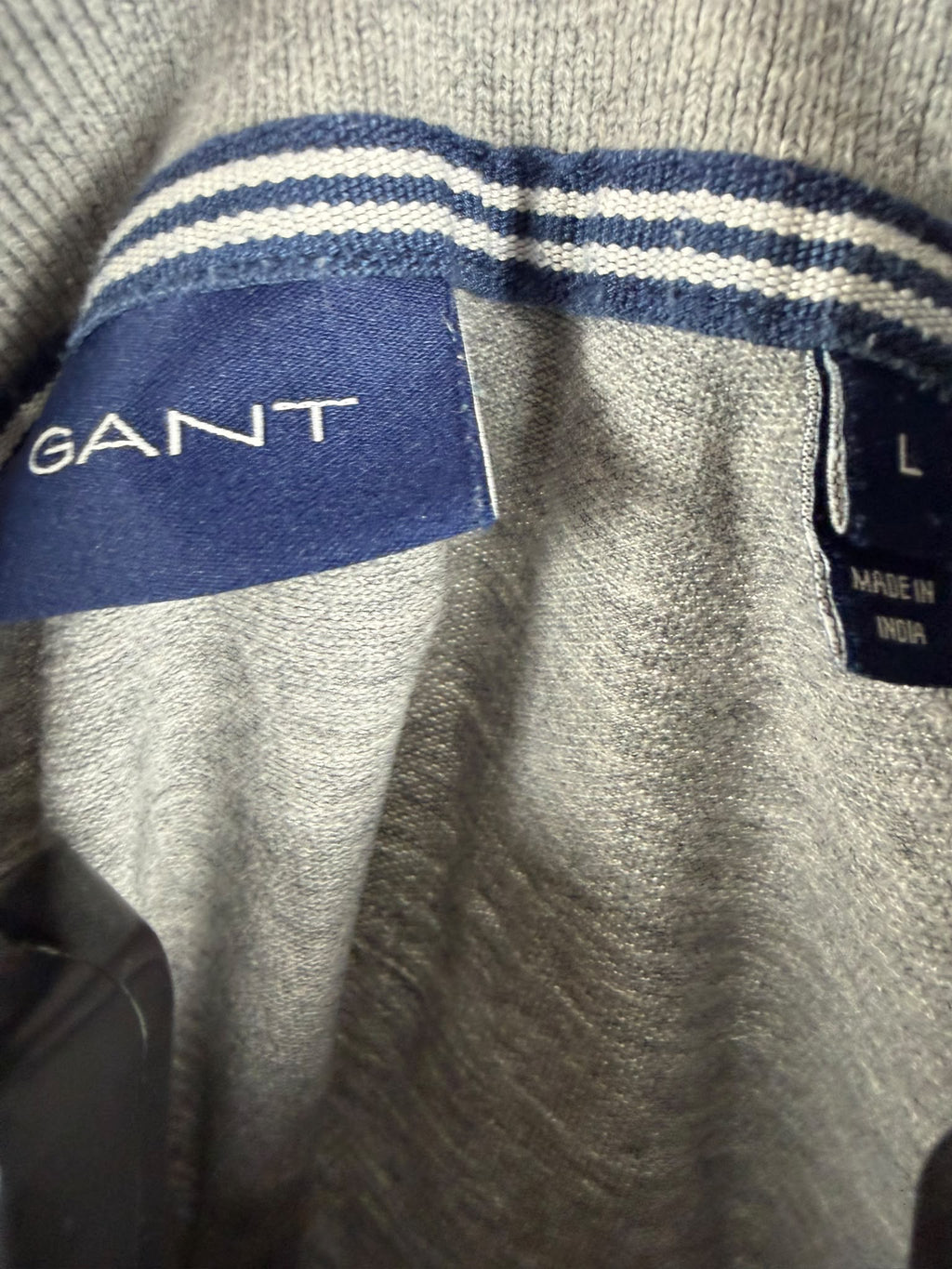 grey Gant polo shirt (L)