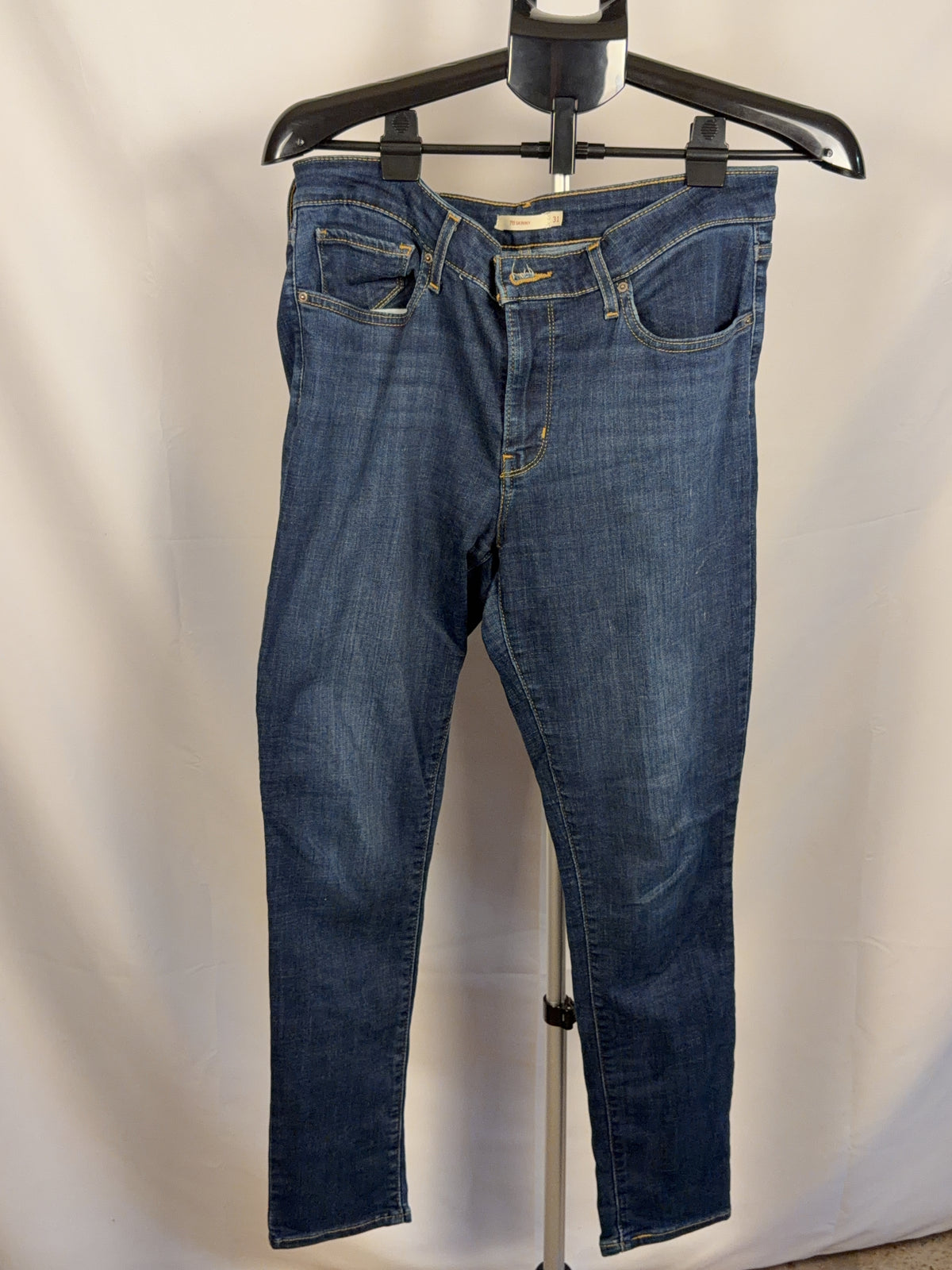 Levi Strauss & Co. Blue Bottom W31 L30