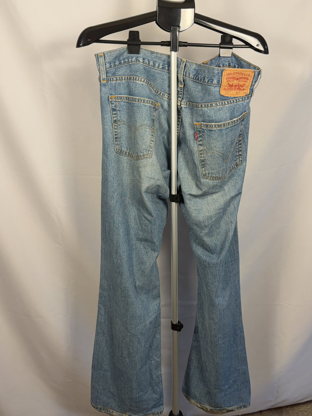 Levi Strauss & Co. Blue Bottom W34 L34