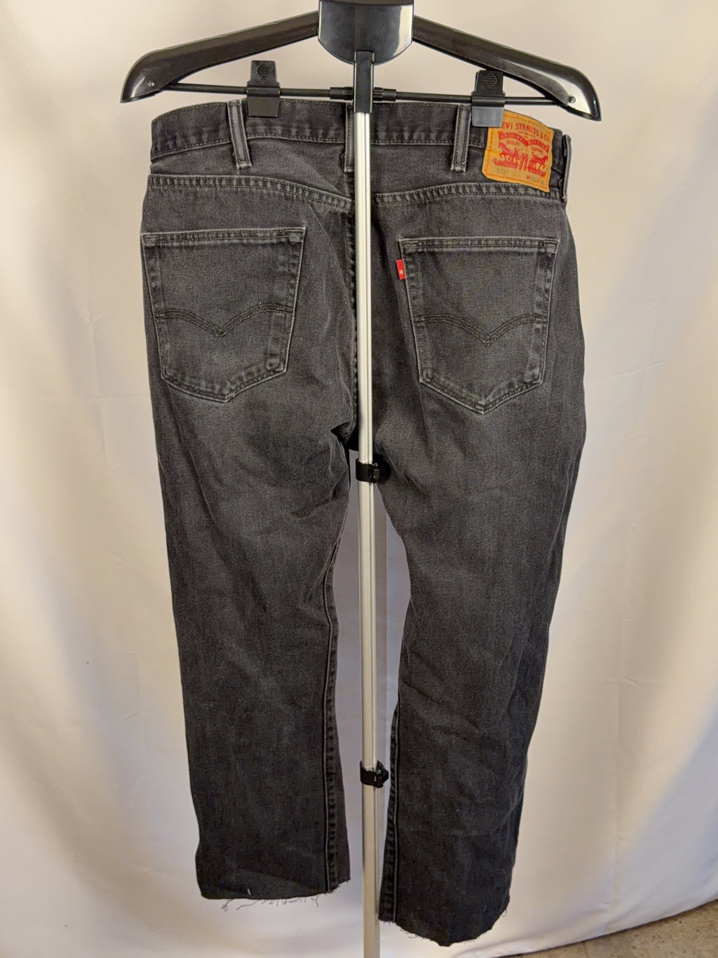 Levi Strauss & Co. Black Bottom Waist 38