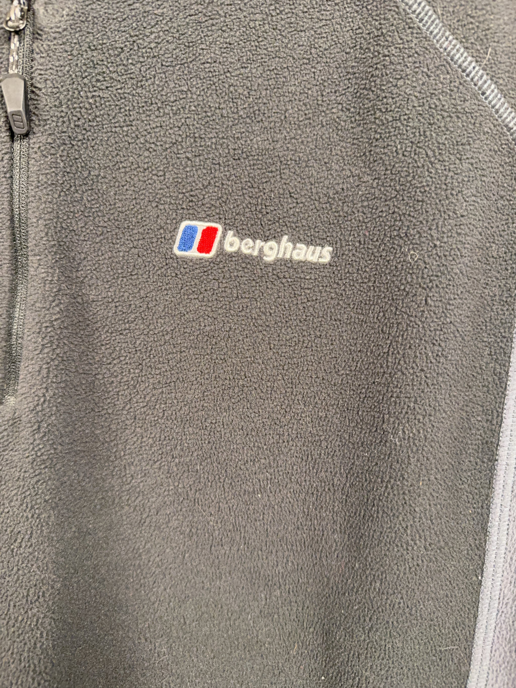 Berghaus grey quarter zip fleece (XL)