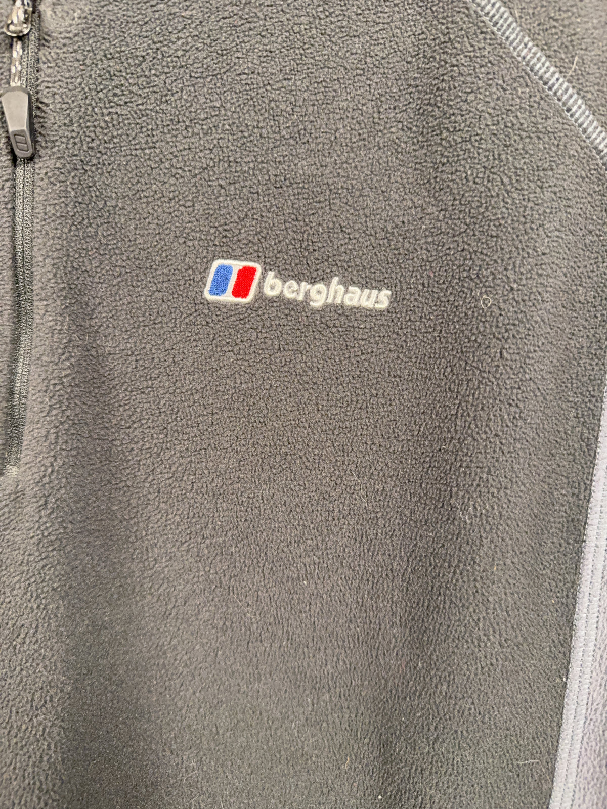 Berghaus grey quarter zip fleece (XL)