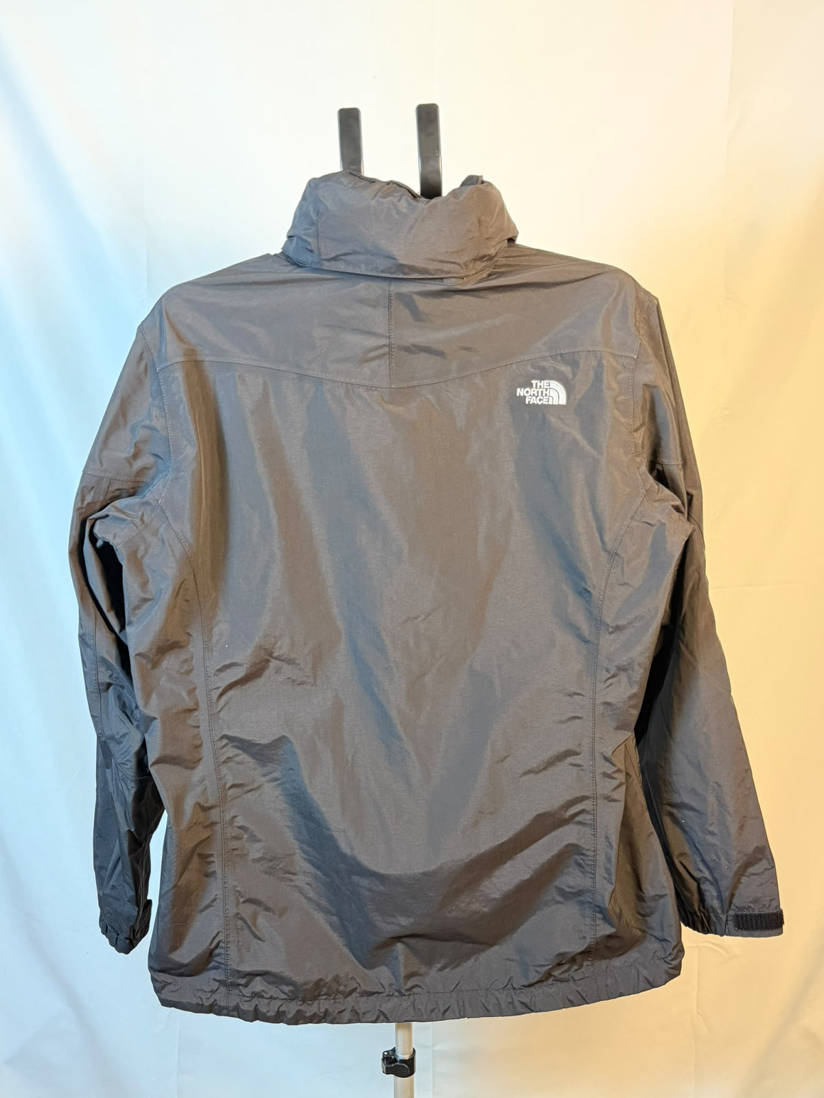 The North Face Women's XL windbreaker jacket