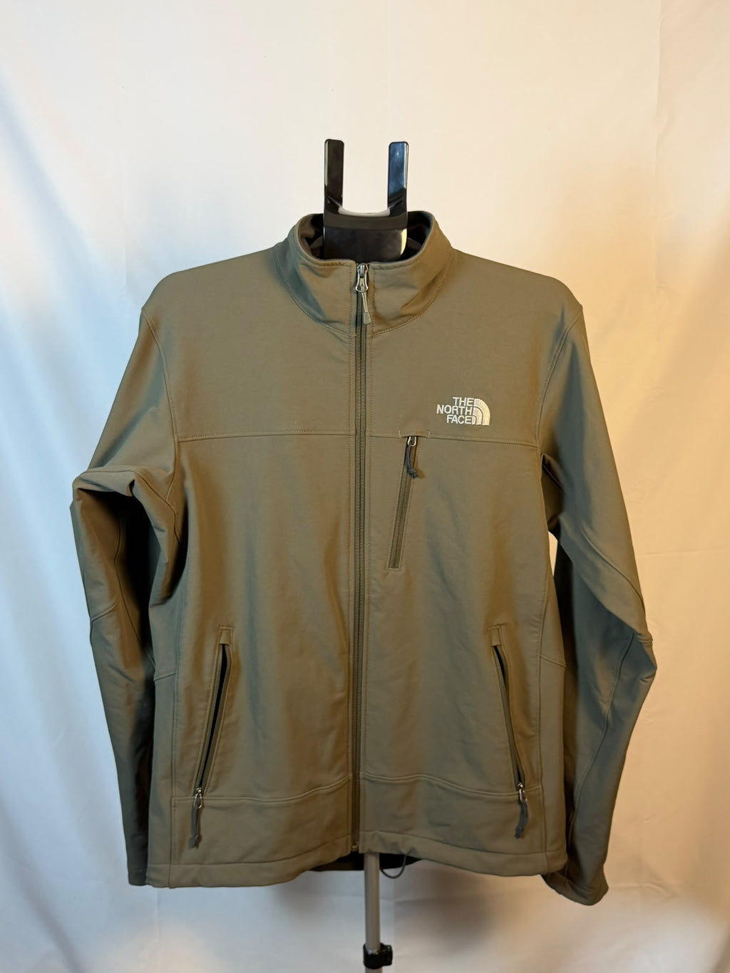 The North Face softshell olive green Jacket (M)