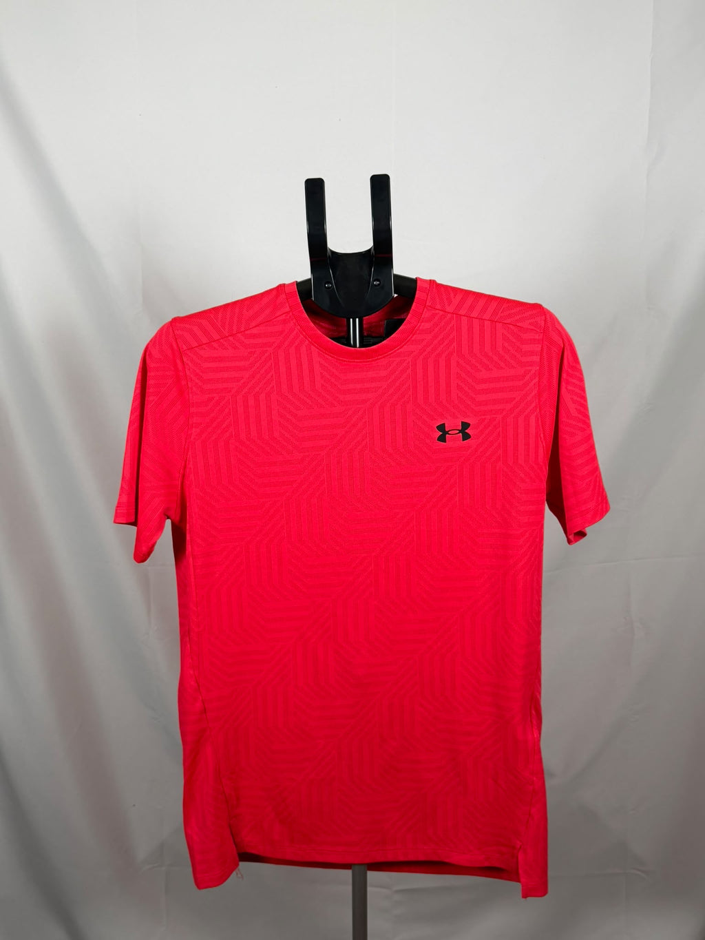 Under Armour HeatGear Red Loose Fit Sports Top
